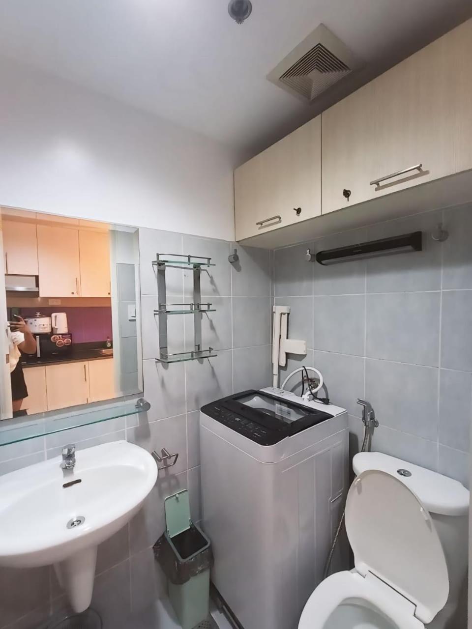 Sea Residences Moa Pasay City - Myra Condotel פאסאי מראה חיצוני תמונה
